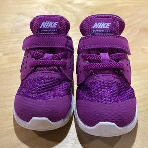 Toddler Nike shoes